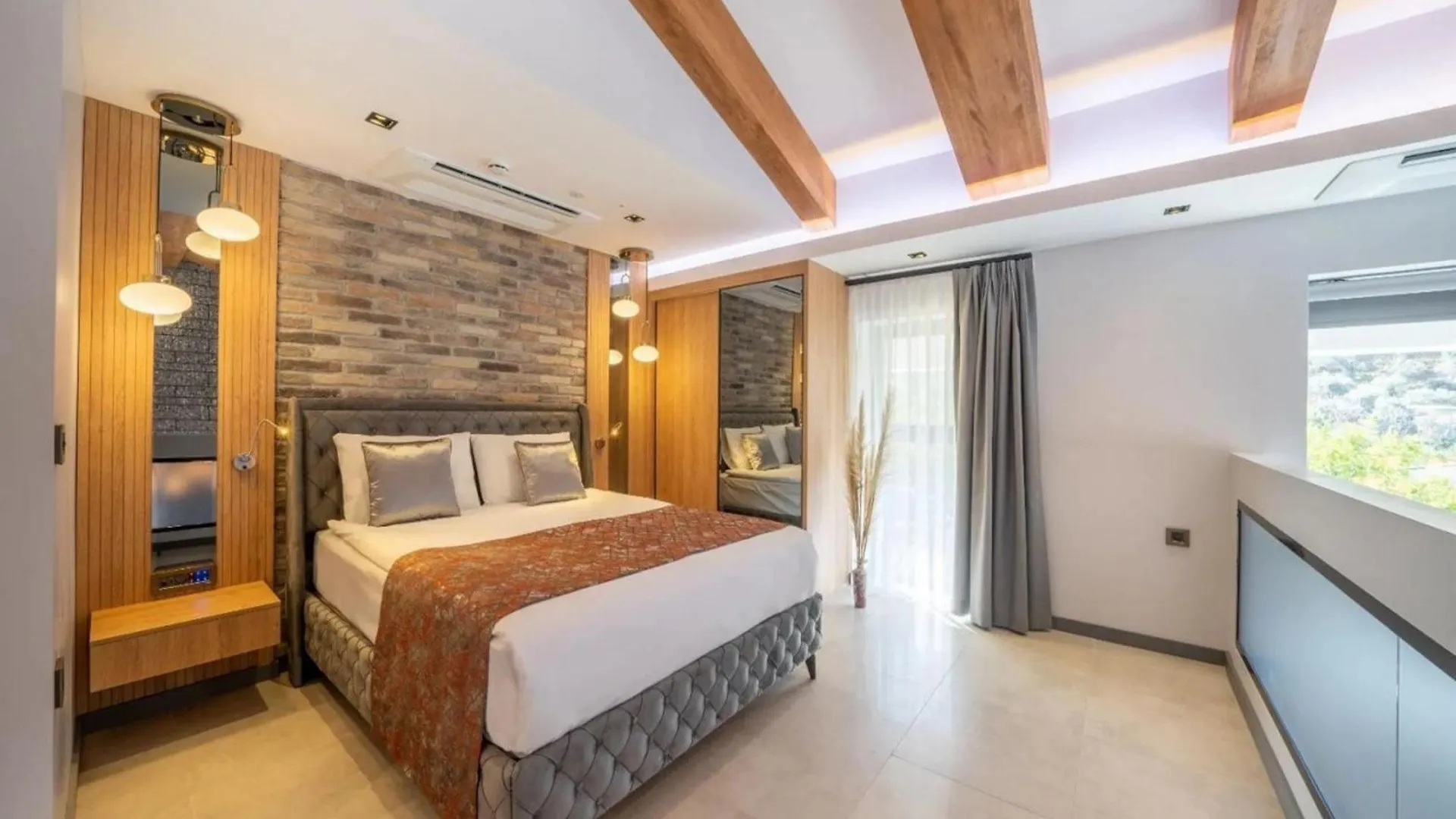 Batihan Vadi Hotel Kuşadası Turkije