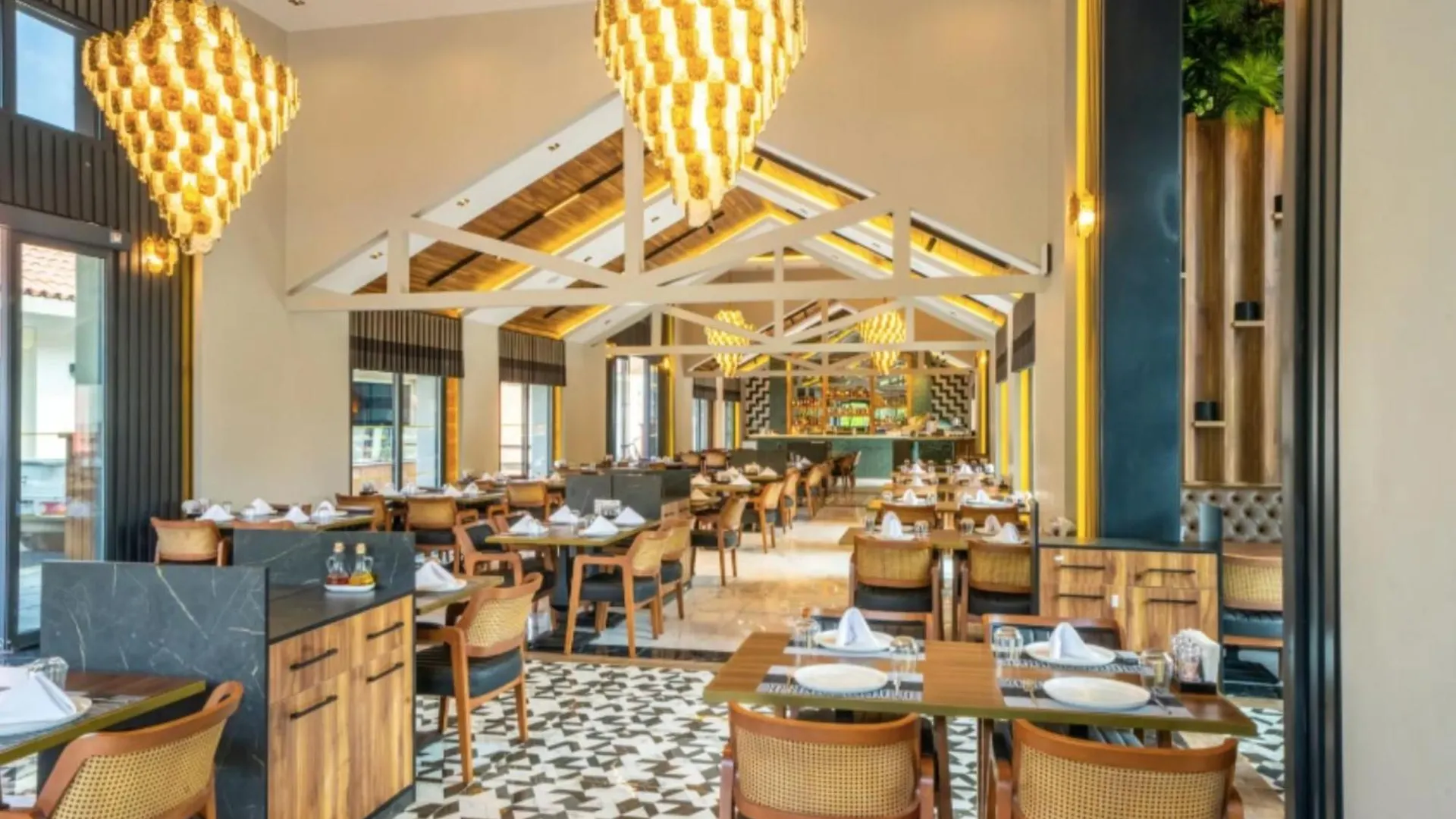 Batihan Vadi Hotel Kuşadası