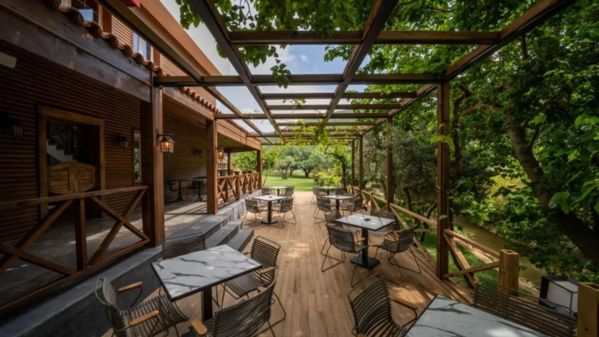 Batihan Vadi Hotel Kuşadası
