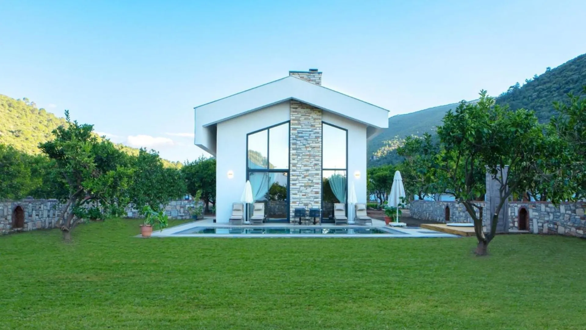 Batihan Vadi Hotel Kuşadası 0*,